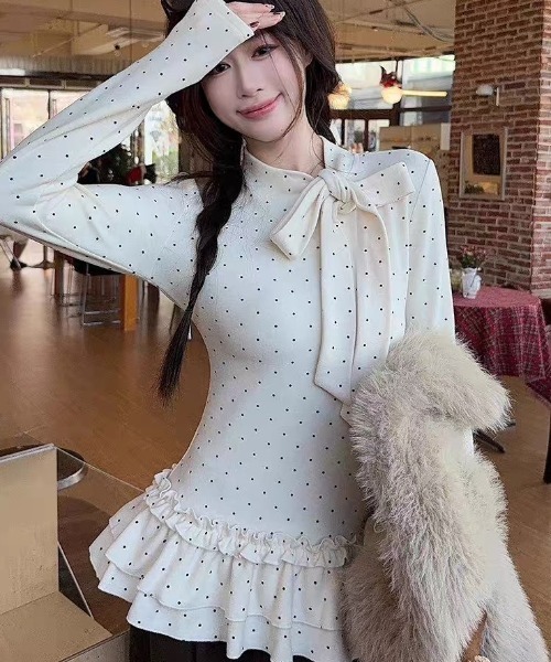 SHERU(シェル)の「クラシカルドット ボウタイペプラムトップス チュニックワンピ(Tシャツ/カットソー・レディース・ホワイト・M)」の11枚目の写真