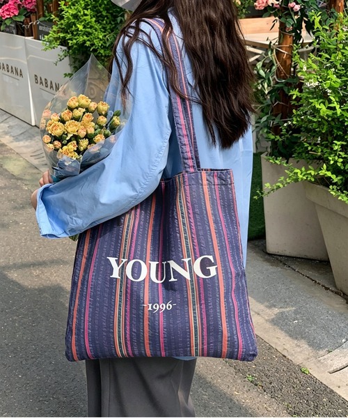 LA VORAGINE(ラ ヴォラジネ)の「両面ストライプ帆布トートバッグ(トートバッグ・レディース・Purple/Navy・FREE)」の2枚目の写真