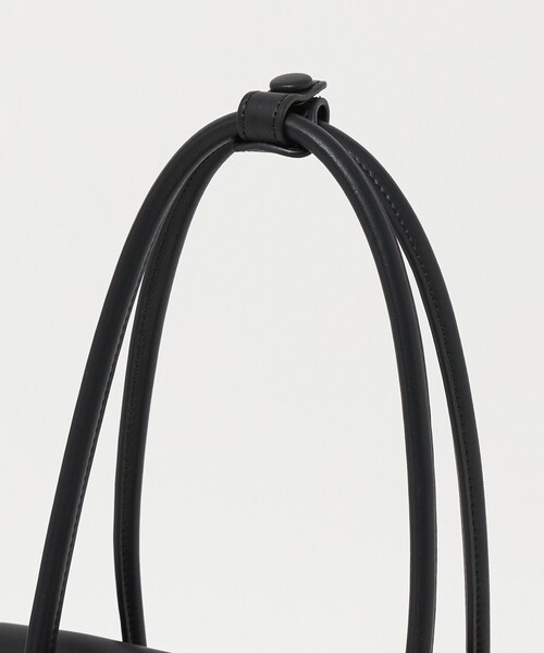 UNITED ARROWS(ユナイテッドアローズ)の「フラップ クラスプ トートバッグ(トートバッグ・レディース・ブラック/ブラウン系・FREE)」の20枚目の写真