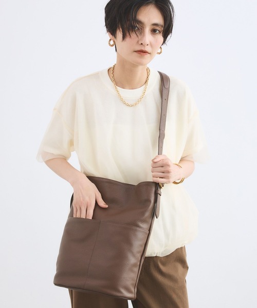 Beau're(ヴュレ)の「BARNYARDSTORM / Beau're(ヴュレ)別注 / ワンショルダートート【WEB限定カラー】【『BABALOG』YouTubeご紹介アイテム】(トートバッグ・レディース・ブラック/ダークブラウン/キャメル・FREE)」の9枚目の写真