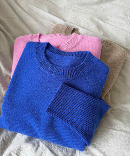 Spick & Span(スピックアンドスパン)の「ウールカシミヤクルーネックプルオーバー(ニット/セーター・レディース・グレー/ブラウン/ブルー/ベージュ系その他/ピンク系その他・FREE)」の4枚目の写真