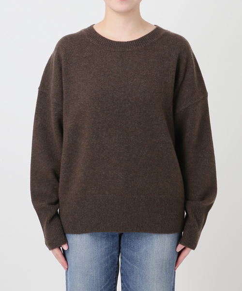 Spick & Span(スピックアンドスパン)の「ウールカシミヤクルーネックプルオーバー(ニット/セーター・レディース・グレー/ブラウン/ブルー/ベージュ系その他/ピンク系その他・FREE)」の12枚目の写真