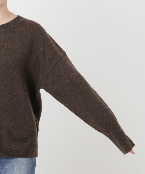 Spick & Span(スピックアンドスパン)の「ウールカシミヤクルーネックプルオーバー(ニット/セーター・レディース・グレー/ブラウン/ブルー/ベージュ系その他/ピンク系その他・FREE)」の16枚目の写真