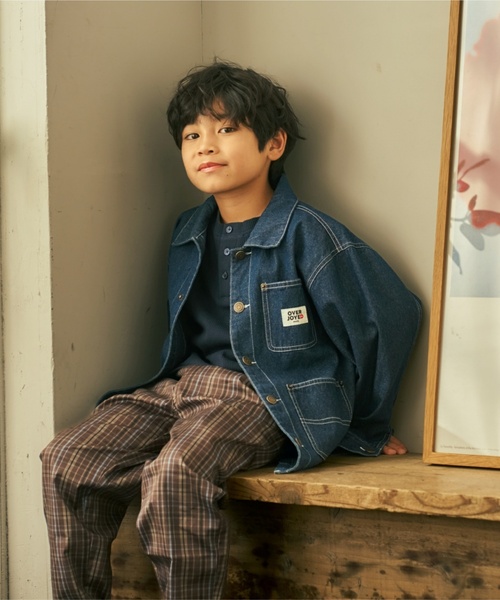 and D. petit main(アンドディープティマイン)の「【親子リンク】デニムカバーオール(ブルゾン・キッズ・ライトブルー/ダークブルー・140cm/130cm/120cm/110cm/100cm)」の2枚目の写真