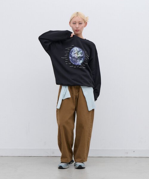 CIAOPANIC TYPY(チャオパニックティピー)の「【ZOZO限定】【UNISEX】MOON/EARTHスウェット(スウェット・レディース・ブラック/ホワイト/グレー/ブラック系その他・MEDIUM/LARGE)」の17枚目の写真