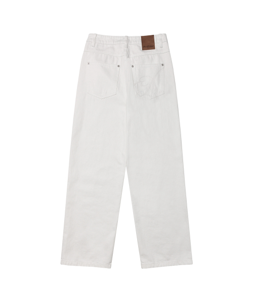 AMESWORLDWIDE(アメスワールドワイド)の「CLASSIC STRAIGHT DENIM PANTS WHITE(デニムパンツ・レディース・その他・LARGE/SMALL/MEDIUM)」の9枚目の写真