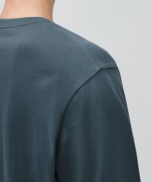 MUSINSA STANDARD（ムシンサスタンダード）の「クルーネック長袖Tシャツ[ピーコックブルー]（Tシャツ/カットソー・メンズ・その他・XX-LARGE/LARGE）」の5枚目の写真