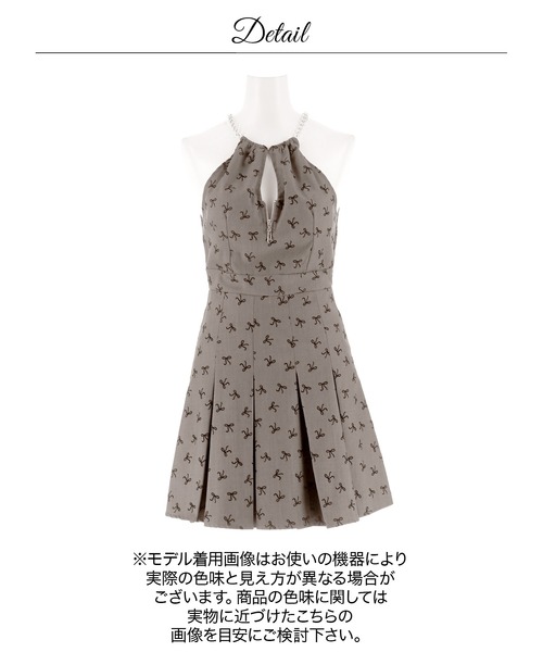 DAZZY(デイジー)の「ネックチェーン谷間ジップリボン柄Aラインミニ丈キャバドレス(ドレス・レディース・グレー・S/M/XS)」の13枚目の写真