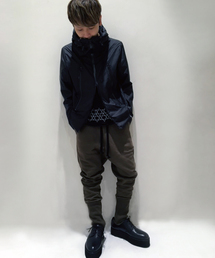 14931615B_b_16_215.jpg