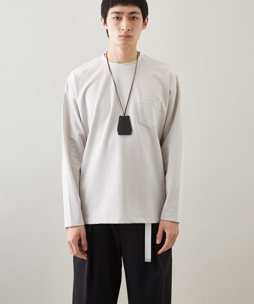 STUDIOUS（ステュディオス）の「ポンチオーバークルーネックロンＴ（Tシャツ/カットソー・メンズ・ベージュ/オフホワイト/ブラック/ワイン・2/1/3）」の18枚目の写真