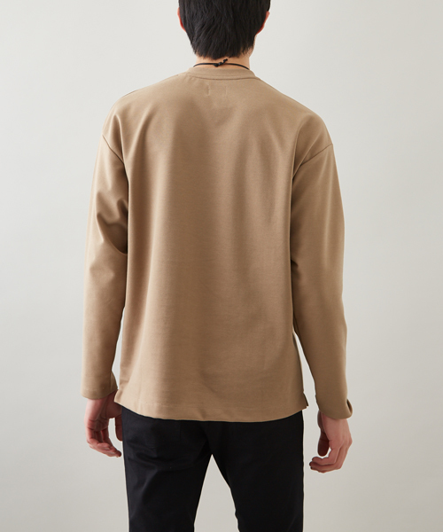 STUDIOUS（ステュディオス）の「ポンチオーバークルーネックロンＴ（Tシャツ/カットソー・メンズ・ベージュ/オフホワイト/ブラック/ワイン・2/1/3）」の6枚目の写真