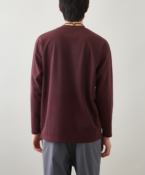 STUDIOUS（ステュディオス）の「ポンチオーバークルーネックロンＴ（Tシャツ/カットソー・メンズ・ベージュ/オフホワイト/ブラック/ワイン・2/1/3）」の9枚目の写真