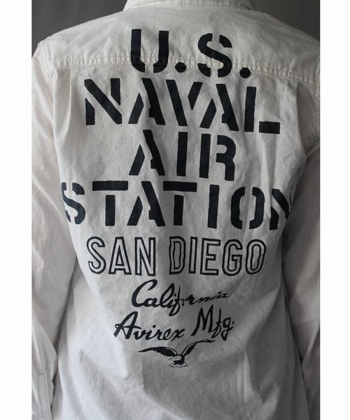AVIREX(アヴィレックス)の「avirex/ アヴィレックス/ T/B L/S NAVAL STENCIL SHIRT/ タイプブルー ネイヴァル ステンシル シャツ(シャツ/ブラウス・レディース・ホワイト/インディゴブルー・MEDIUM/SMALL)」の9枚目の写真