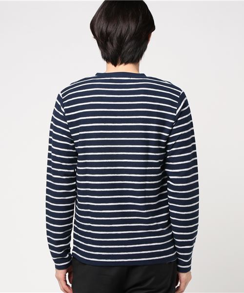 VENCEEXCHANGE（ヴァンスエクスチェンジ）の「変形梨地ＶネックロンＴ            （Tシャツ/カットソー・メンズ・オフホワイト/ワインレッド/ネイビー/ダークネイビー・MEDIUM/LARGE）」の6枚目の写真