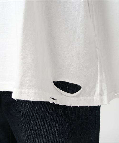 PUNYUS(プニュズ)の「ジャッカルクラッシュT(Tシャツ/カットソー・レディース・ホワイト/レッド/ライトピンク/スミクロ・3/4)」の6枚目の写真