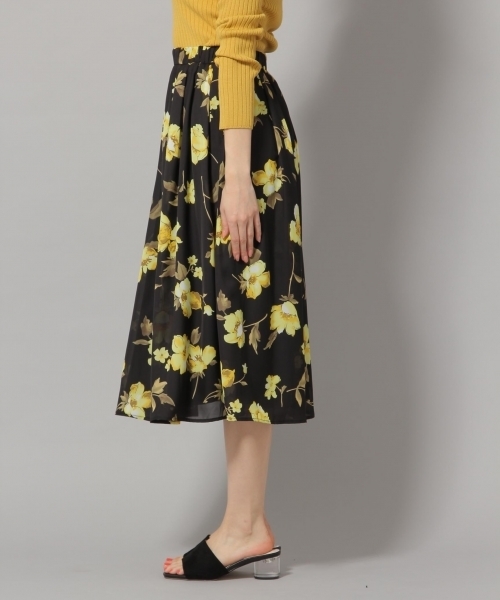 Andemiu（アンデミュウ）の「ハナガラタックギャザースカート789609（スカート・レディース・ネイビー/オフホワイト/ブラック・FREE）」の8枚目の写真