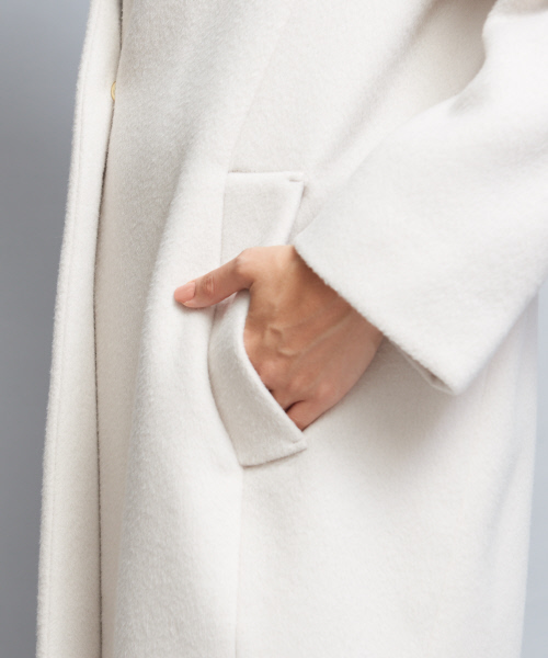 qualite（カリテ）の「《新色・人気色追加予約開始》コクーンビーバーコート（チェスターコート・レディース・ブラック/レッド/サックスブルー/アイボリー/ベージュ・38/36）」の12枚目の写真