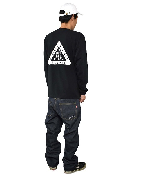 DOUBLE STEAL（ダブルスティール）の「TRIANGLE 長袖Ｔシャツ（Tシャツ/カットソー・メンズ・ホワイト/ブラック・MEDIUM/LARGE/X-LARGE）」の5枚目の写真