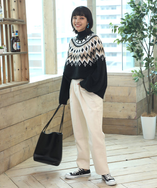 classicalelf（クラシカルエルフ）の「ノルディック柄ビッグシルエット ローゲージパフスリーブニット(長袖)（ニット/セーター・レディース・ブラック/ベージュ・X-LARGE/MEDIUM）」の14枚目の写真