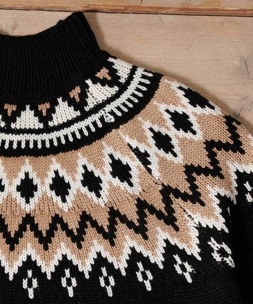 classicalelf（クラシカルエルフ）の「ノルディック柄ビッグシルエット ローゲージパフスリーブニット(長袖)（ニット/セーター・レディース・ブラック/ベージュ・X-LARGE/MEDIUM）」の4枚目の写真