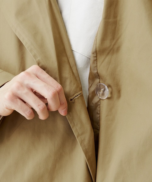 MONO-MART(モノマート)の「ビッグシルエットトレンチコート(T/Cツイル fabric)(トレンチコート・メンズ・ブラック/ベージュ/ブラウン/カーキ・M/L)」の21枚目の写真