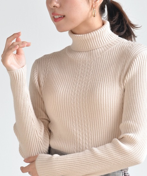 rps(アールピーエス)の「ケーブル&リブタートルプルオーバー(ニット/セーター・レディース・ブラック/ラベンダー/杢グレー/ライトベージュ/グレイッシュベージュ/ミント/パープル/オフホワイト/マスタード/グレー系その他・M)」の1枚目の写真