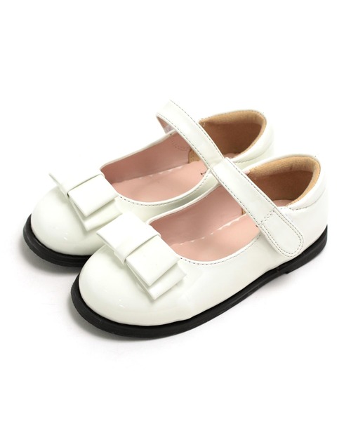 SOROTTO(ソロット)の「キッズ フォーマル ストラップパンプス/フラットシューズ(ドレスシューズ・キッズ・ホワイト/ブラック/レッド系その他2/レッド系その他3/ブラック系その他2/ブラック系その他3/ホワイト系その他2/ホワイト系その他3/レッド系その他/ホワイト系その他/ブラック系その他/レッド・16.0cm/17.0cm/18.0cm/19.0cm/22.0cm/20.0cm/21.0cm)」の13枚目の写真