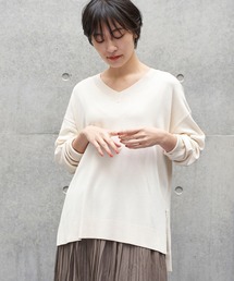Vネック裾スリットゆるニットプルオーバー*