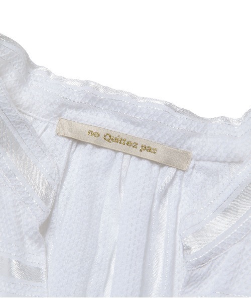 NE QUITTEZ PAS!（ヌキテパ）の「【ne Quittez pas】Dobby Stripe Shirt Dress（ワンピース）（ワンピース・レディース・ホワイト・1）」の4枚目の写真
