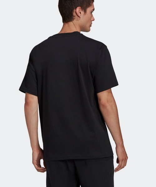 adidas（アディダス）の「グラフィック シュムー 半袖Tシャツ