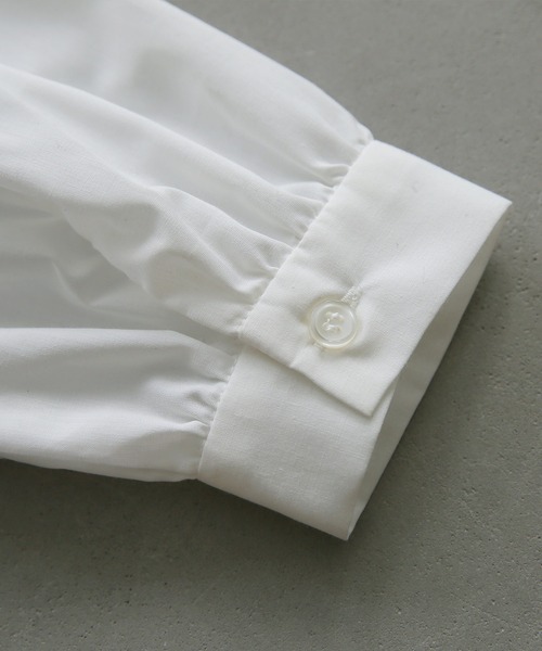 n'OrLABEL（ノアールレーベル）の「『ニットベスト×ブラウスセット』（ベスト・レディース・ベージュ/テラコッタ/ブラック/オリーブ・1/2）」の17枚目の写真