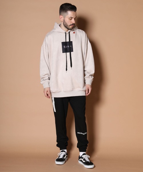 GALLIS ADDICTION（ガリスアディクション）の「GA SUEDE GIRL/スエード ガール パーカー（パーカー・メンズ・ホワイト/ブラック/ベージュ・M/L）」の4枚目の写真