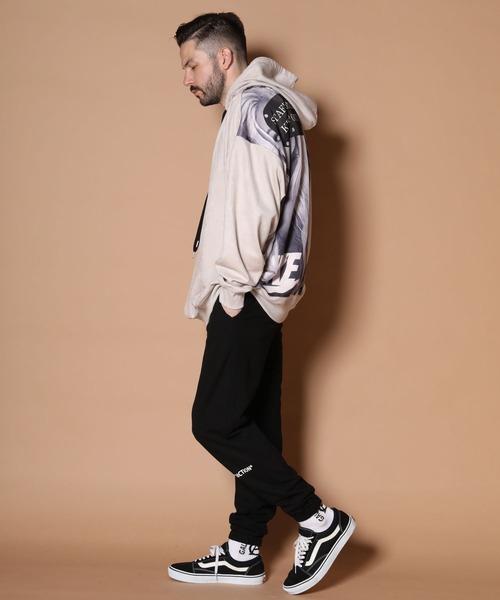 GALLIS ADDICTION（ガリスアディクション）の「GA SUEDE GIRL/スエード ガール パーカー（パーカー・メンズ・ホワイト/ブラック/ベージュ・M/L）」の13枚目の写真