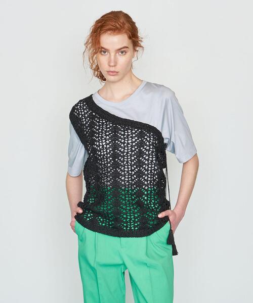 AEWEN MATOPH（イウエン マトフ）の「＜AEWEN MATOPH（イウエン マトフ）＞オープンワーク ワンショルダー ニット（ベスト・レディース・ブラック/ナチュラル・FREE）」の3枚目の写真