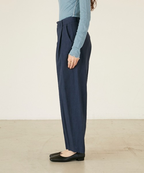 ANGIE(アンジー)の「コットンリネンタックパンツ(その他パンツ・レディース・ナチュラル/マスタード/ネイビー・LARGE/MEDIUM)」の10枚目の写真