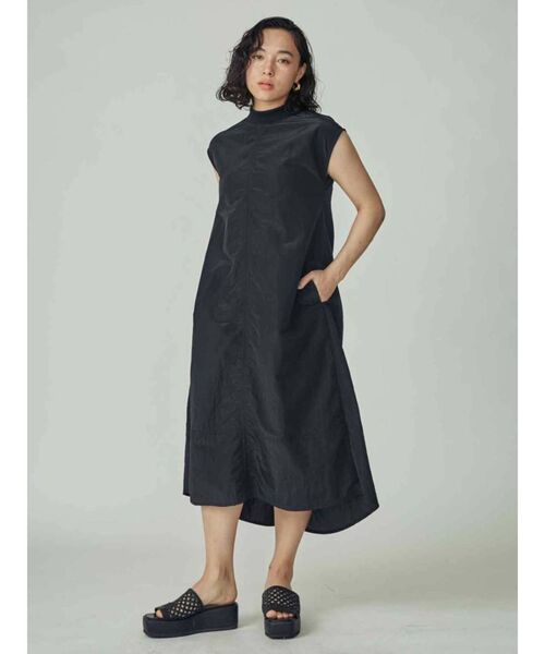 THE DAYZ TOKYO（ザデイズトーキョー）の「【THE DAYZ TOKYO】ナイロンハイネックワンピース（ワンピース・レディース・ブラック/カーキ・SMALL/MEDIUM）」の15枚目の写真