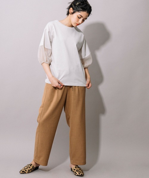 Munich（ミューニック）の「ジャージー×オーガンジーパフスリーブプルオーバー（Tシャツ/カットソー・レディース・グレイッシュベージュ/グリーン/ホワイト/ブラック・FREE）」の15枚目の写真