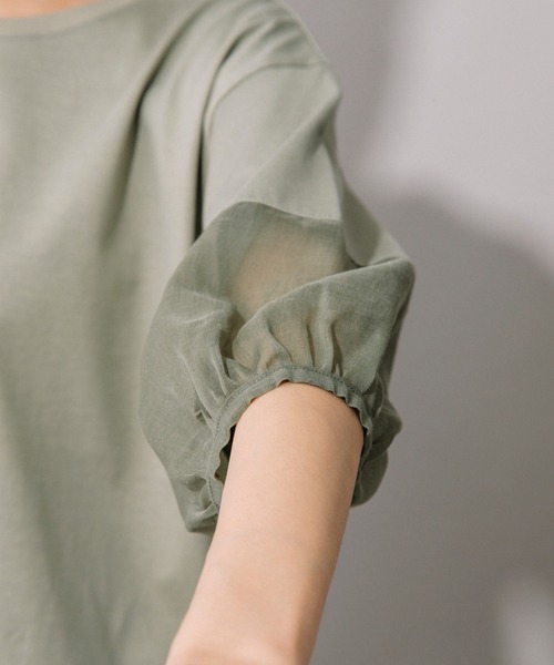 Munich（ミューニック）の「ジャージー×オーガンジーパフスリーブプルオーバー（Tシャツ/カットソー・レディース・グレイッシュベージュ/グリーン/ホワイト/ブラック・FREE）」の12枚目の写真