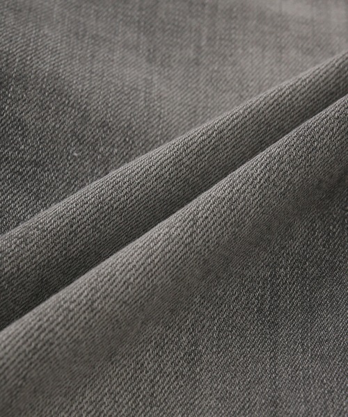 ADAM ET ROPE'(アダムエロペ)の「<洗える・追加>【WEB限定】ストレッチカラーデニムスリムパンツ(デニムパンツ・レディース・ライトグレー・36/38/34)」の5枚目の写真