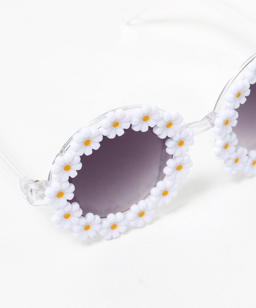 WC（ダブル シー）の「フラワーサークルTOYグラス（サングラス・レディース・ホワイト・FREE）」の6枚目の写真