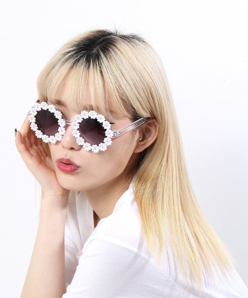 WC（ダブル シー）の「フラワーサークルTOYグラス（サングラス・レディース・ホワイト・FREE）」の10枚目の写真