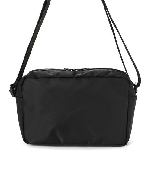 Manhattan Portage（マンハッタンポーテージ）の「Sprinter Bag Flight Nylon（ショルダーバッグ・メンズ・ブラック/オリーブ・SMALL）」の6枚目の写真