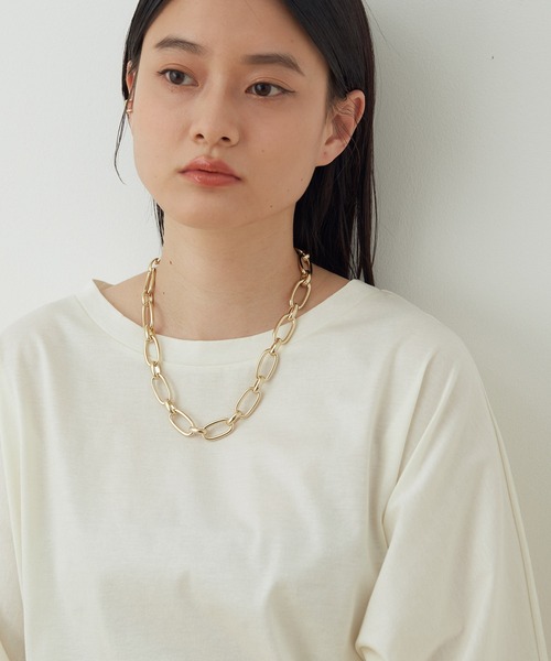 ADAM ET ROPE'(アダムエロペ)の「【ucalypt】Stem Chain Link Necklace(ネックレス・レディース・ゴールド/シルバー・FREE)」の4枚目の写真