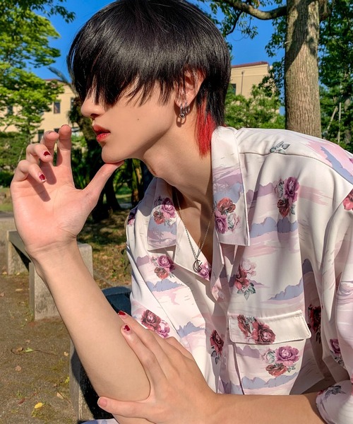 Espina（エスピナ）の「ユートピアフラワーオープンカラーシャツ（シャツ/ブラウス・メンズ・ベージュ・SMALL/MEDIUM）」の2枚目の写真