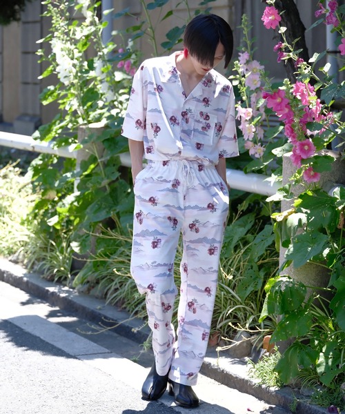 Espina（エスピナ）の「ユートピアフラワーオープンカラーシャツ（シャツ/ブラウス・メンズ・ベージュ・SMALL/MEDIUM）」の3枚目の写真