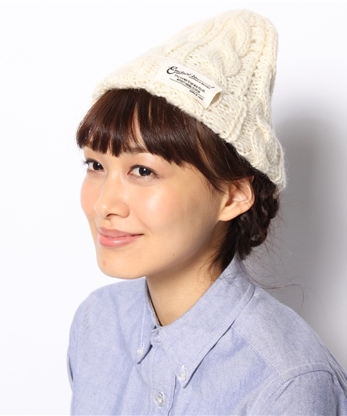 one after another NICE CLAUP(ワンアフターアナザーナイスクラップ)の「【ナイスクラップ】ケーブルニット帽(ニットキャップ/ビーニー・レディース・ブルー/オフホワイト/ボルドー/ブラック・FREE)」の5枚目の写真