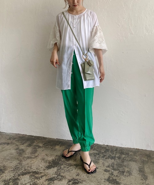 CAPRICIEUX LE'MAGE（カプリシューレマージュ）の「ピンタックジョガーパンツ（その他パンツ・レディース・ホワイト系その他/ブラック/グリーン・36/38）」の22枚目の写真