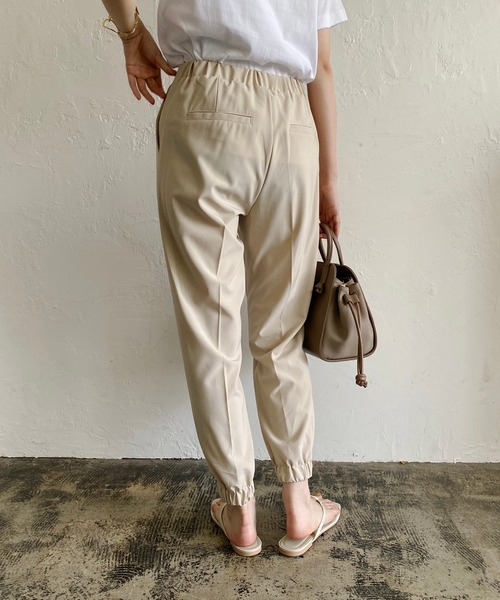 CAPRICIEUX LE'MAGE（カプリシューレマージュ）の「ピンタックジョガーパンツ（その他パンツ・レディース・ホワイト系その他/ブラック/グリーン・36/38）」の13枚目の写真