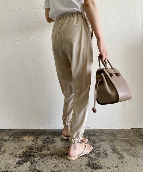 CAPRICIEUX LE'MAGE（カプリシューレマージュ）の「ピンタックジョガーパンツ（その他パンツ・レディース・ホワイト系その他/ブラック/グリーン・36/38）」の14枚目の写真