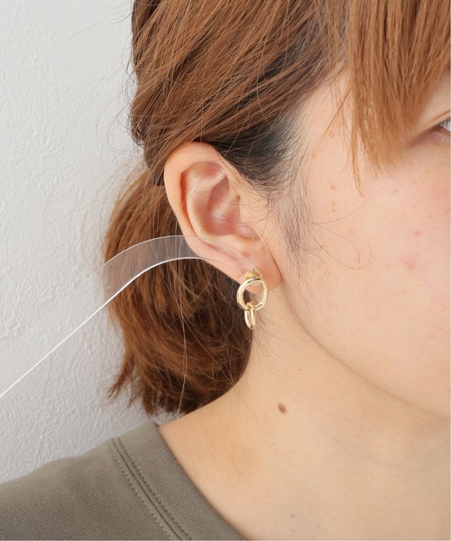 SLOBE IENA（スローブイエナ）の「【VELATTI/ヴェラッティ】TWO LINKS ピアス◆（ピアス（両耳用）・レディース・ゴールド・FREE）」の5枚目の写真